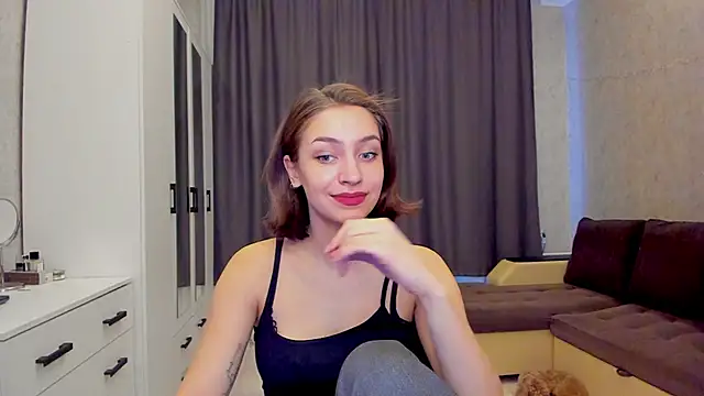 Snapshot of Shawty_Maria chatting on February 2025 07:07:01 AM Shawty Maria online show from February 2025 07:07:01 AM