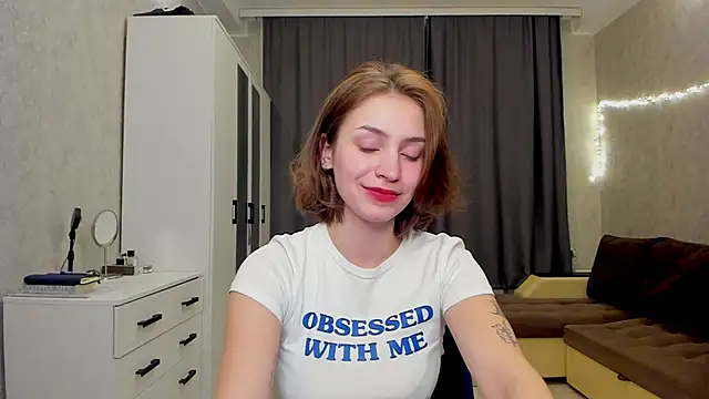 Snapshot of Shawty_Maria chatting on January 2025 04:35:01 PM Shawty Maria online show from January 2025 04:35:01 PM