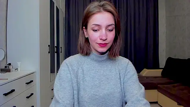 Snapshot of Shawty_Maria chatting on February 2025 04:25:01 PM Shawty Maria online show from February 2025 04:25:01 PM