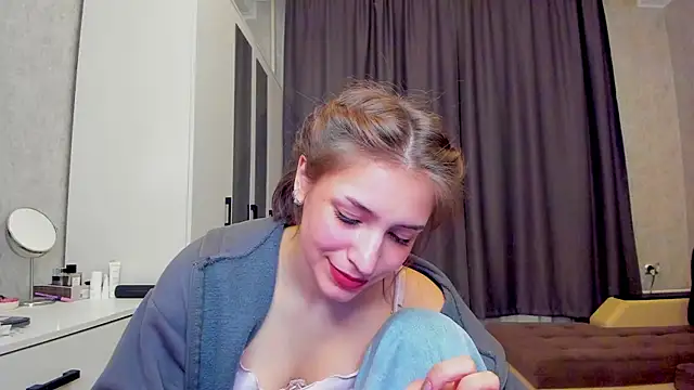 Snapshot of Shawty_Maria chatting on March 2025 07:17:02 PM Shawty Maria online show from March 2025 07:17:02 PM