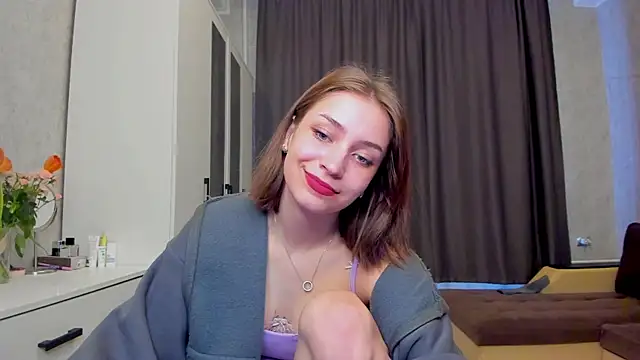 Snapshot of Shawty_Maria chatting on February 2025 10:44:01 AM Shawty Maria online show from February 2025 10:44:01 AM