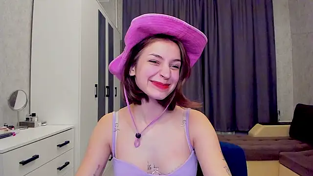 Snapshot of Shawty_Maria chatting on February 2025 08:26:01 PM Shawty Maria online show from February 2025 08:26:01 PM