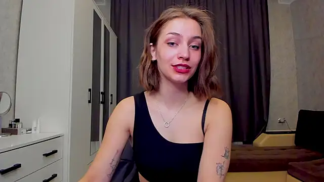 Snapshot of Shawty_Maria chatting on February 2025 02:14:02 PM Shawty Maria online show from February 2025 02:14:02 PM