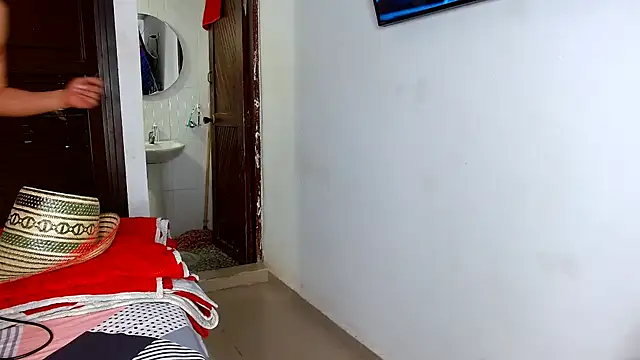 sweethoneytsx online show from September 2025 08:15:02 PM