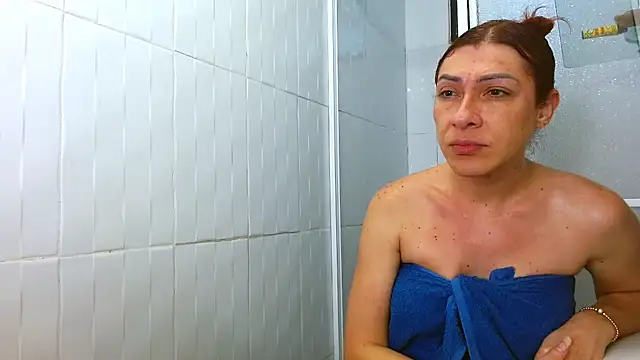 sweethoneytsx online show from September 2025 08:37:02 PM