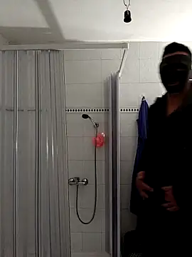 Snapshot of dennygladiator chatting on March 2025 11:58:01 PM dennygladiator online show from March 2025 11:58:01 PM