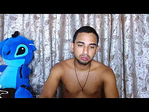 Snapshot of dannyhardx chatting on November 2025 09:15:02 PM dannyhardx online show from November 2025 09:15:02 PM