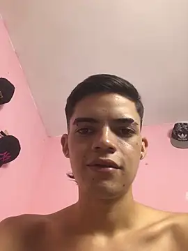 Latinos 2001 online show from December 2025 02:43:01 AM