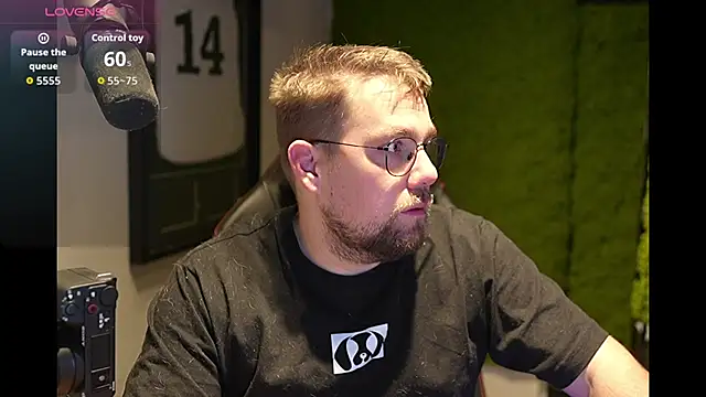 justinitt online show from November 2025 10:59:02 AM