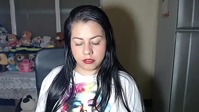 thamara226 online show from February 2026 11:55:02 AM