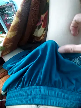 Snapshot of KisSsu chatting on February 2026 04:29:01 PM KisSsu online show from February 2026 04:29:01 PM