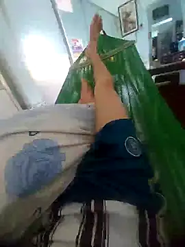 Snapshot of KisSsu chatting on December 2025 03:01:02 AM KisSsu online show from December 2025 03:01:02 AM