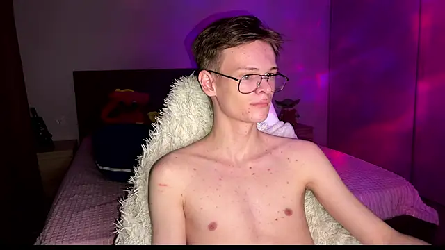 Wild boar1 online show from March 2025 02:39:01 PM