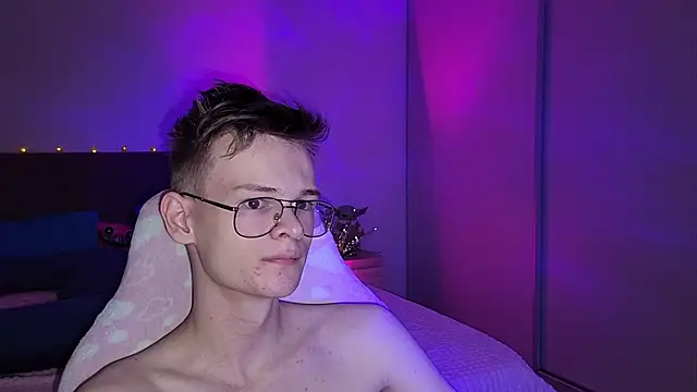 Wild boar1 online show from February 2025 03:47:02 AM
