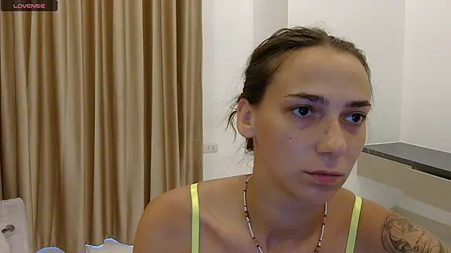 annabishop online show from October 2025 12:53:01 AM