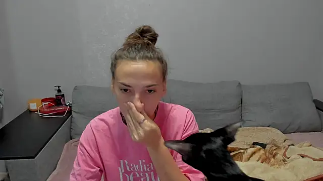 annabishop online show from December 2025 12:22:02 AM