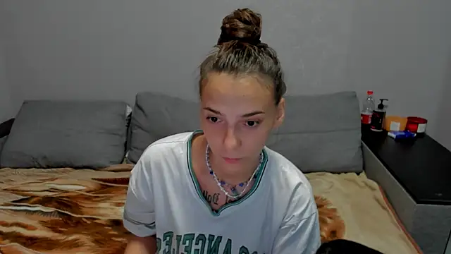 annabishop online show from November 2025 12:20:01 AM