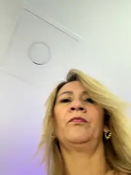 AtheneaRusell online show from September 2025 08:37:01 PM