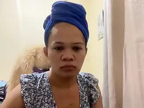 SophiaCourthaway online show from June 2026 01:36:01 AM