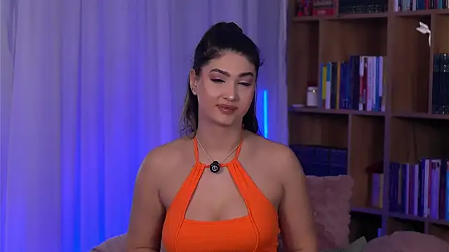 SarahPeach8 online show from April 2026 10:00:02 AM