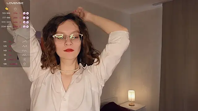 Snapshot of Leya_Curly chatting on February 2025 12:36:02 PM Leya Curly online show from February 2025 12:36:02 PM