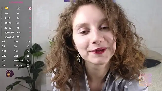 Snapshot of Leya_Curly chatting on October 2025 03:24:02 PM Leya Curly online show from October 2025 03:24:02 PM