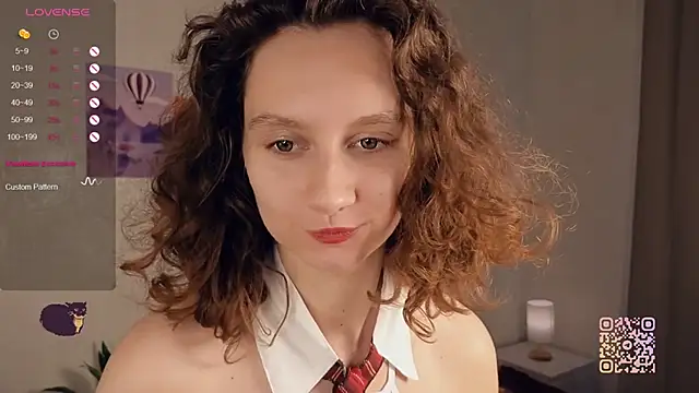 Snapshot of Leya_Curly chatting on September 2025 09:43:01 AM Leya Curly online show from September 2025 09:43:01 AM