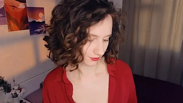 Snapshot of Leya_Curly chatting on March 2025 12:24:01 PM Leya Curly online show from March 2025 12:24:01 PM
