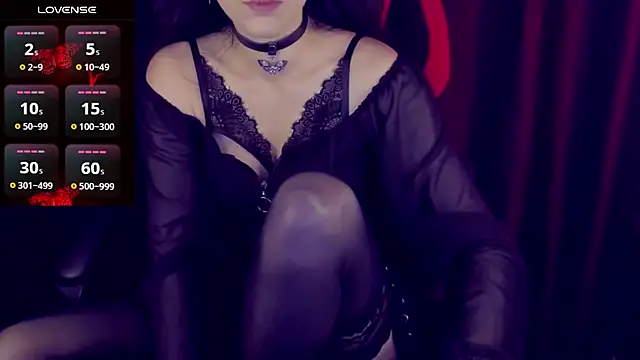 AlariaFatal online show from November 2025 08:20:02 PM