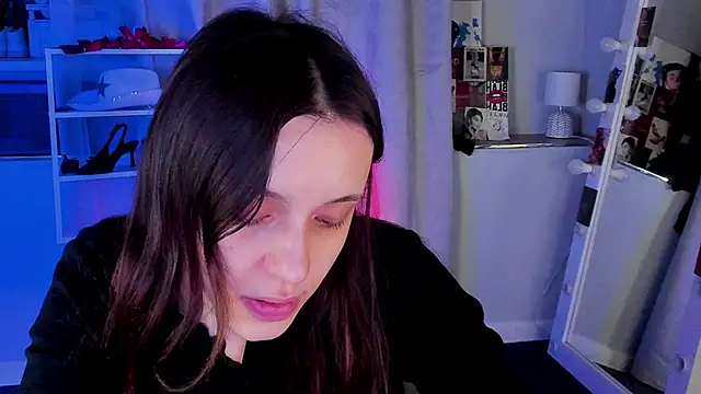 Sahara Shields online show from April 2026 09:37:01 AM