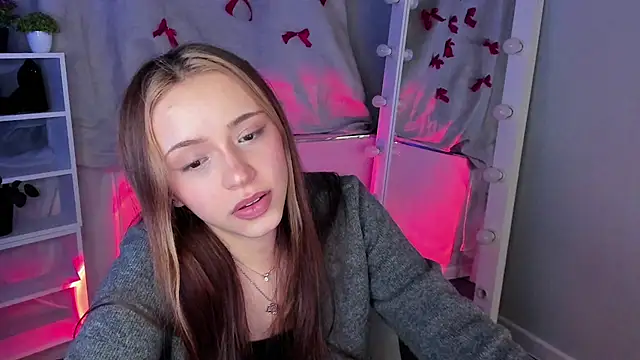 Sahara Shields online show from March 2025 04:28:01 PM