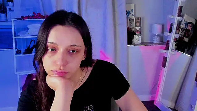 Sahara Shields online show from March 2026 07:21:02 AM