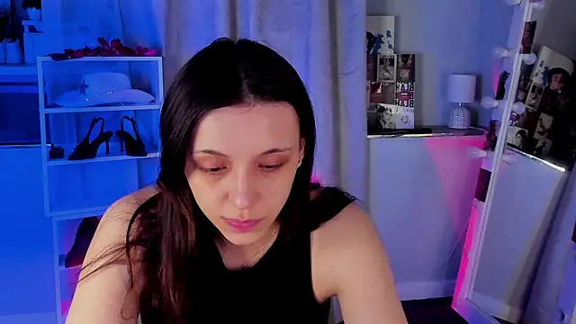 Sahara Shields online show from April 2026 09:38:01 AM