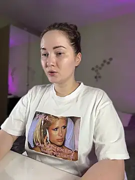 Snapshot of Kiss_My_Body chatting on February 2025 06:46:02 PM Kiss My Body online show from February 2025 06:46:02 PM