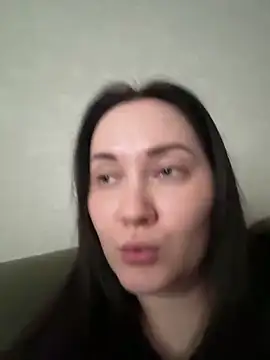 Kiss My Body online show from February 2026 02:29:01 PM