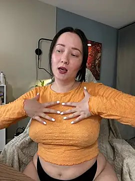 Kiss My Body online show from April 2026 05:52:01 PM