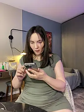 Snapshot of Kiss_My_Body chatting on October 2025 05:58:01 PM Kiss My Body online show from October 2025 05:58:01 PM