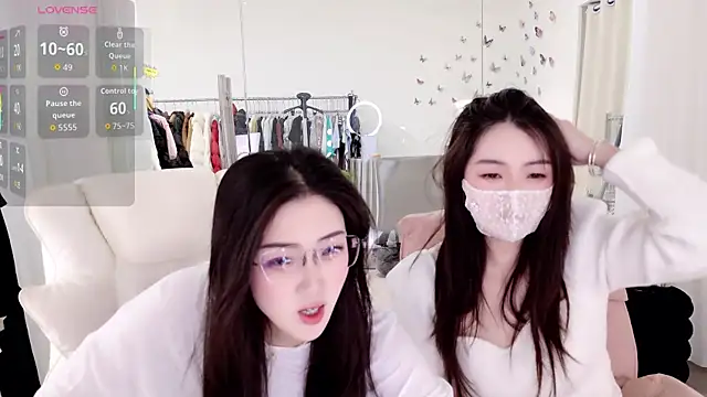 miaomiao-777 online show from February 2026 04:34:01 AM