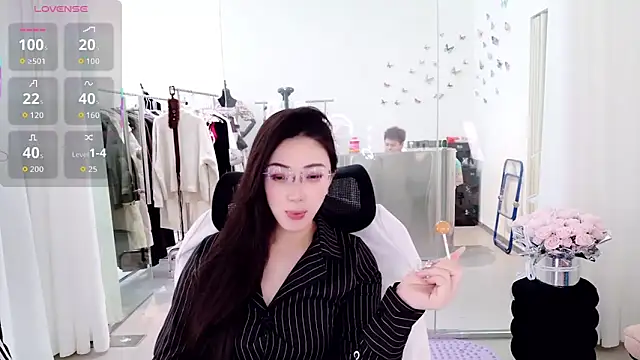 miaomiao-777 online show from April 2026 02:29:02 AM