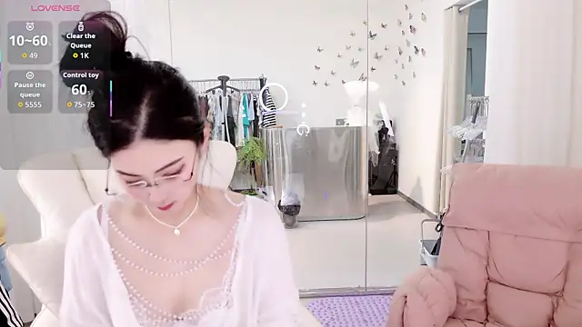 miaomiao-777 online show from February 2026 06:13:02 AM