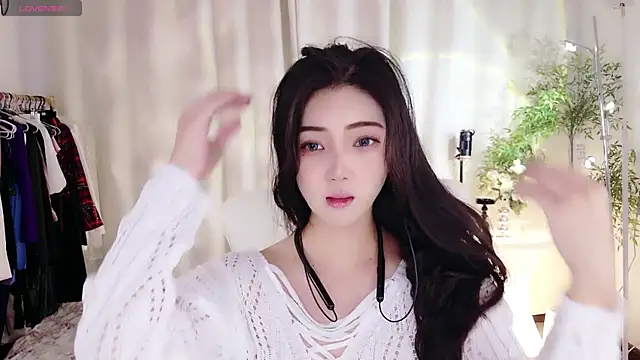 Snapshot of miaomiao-777 chatting on September 2025 11:25:01 PM miaomiao-777 online show from September 2025 11:25:01 PM