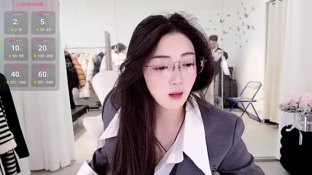 miaomiao-777 online show from February 2026 05:24:01 AM