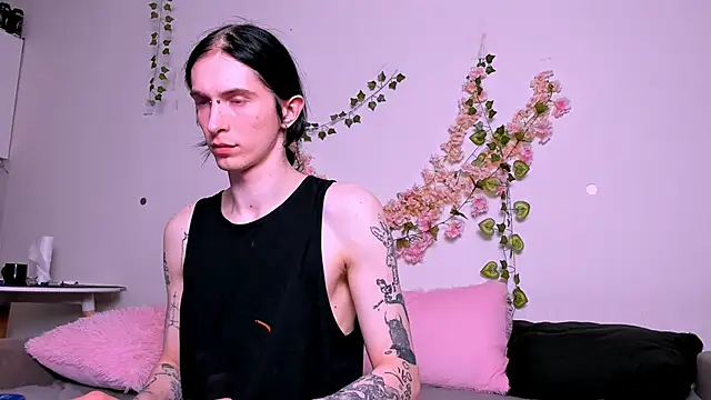 LadyTrep online show from April 2026 06:21:02 PM