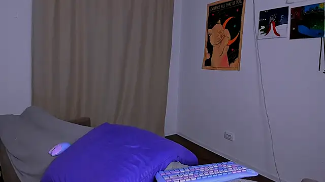 LadyTrep online show from October 2025 08:08:02 PM