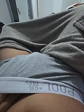 rodrigoalcantara online show from May 2026 01:15:01 AM
