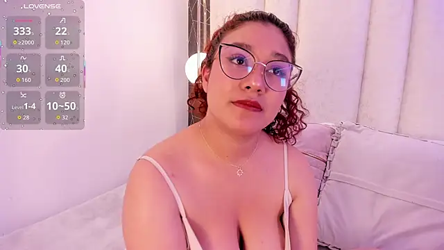 Tamara palacios online show from March 2026 09:49:02 PM