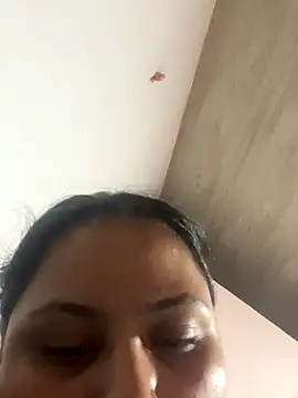 janna lopez  online show from November 2025 12:22:01 AM