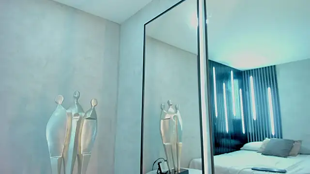 Snapshot of Stefanyduque1 chatting on November 2025 01:04:02 PM Stefanyduque1 online show from November 2025 01:04:02 PM