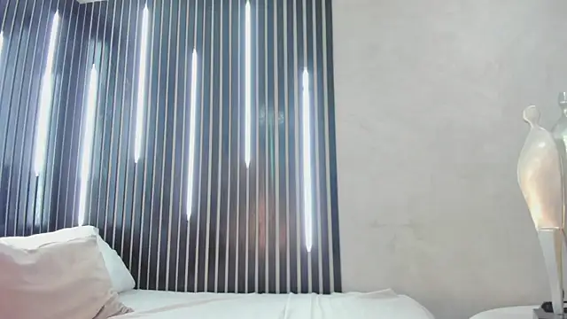 Snapshot of Stefanyduque1 chatting on November 2025 01:04:01 PM Stefanyduque1 online show from November 2025 01:04:01 PM