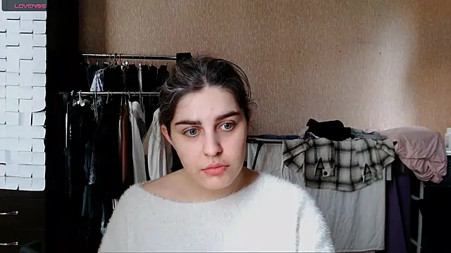  Roselina  online show from March 2026 11:58:02 AM